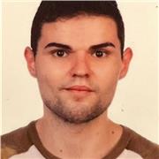 Graduado en Psicología y técnico en Educación Infantil con paciencia para la enseñanza y de trato cordial.